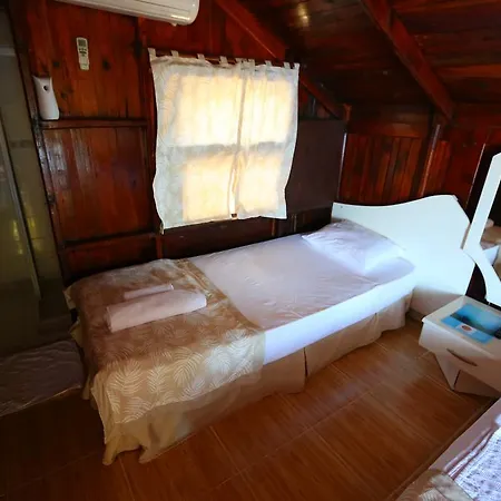 Aga * Kaş